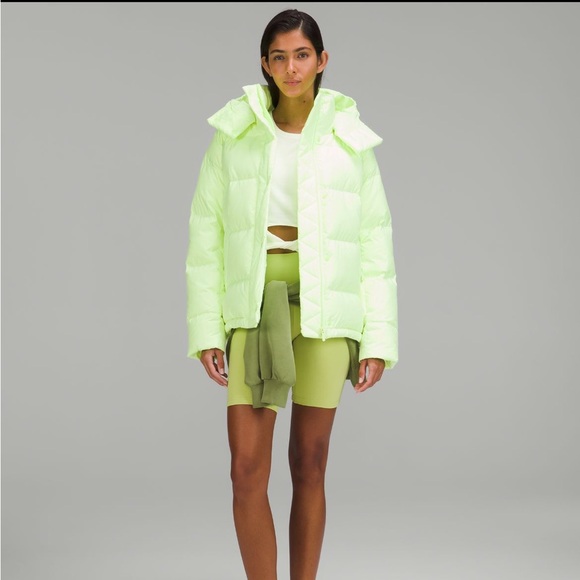 LULULEMON Wunder Puff Jacket in Faded Zap ๐งฅ - Picture 2 of 6